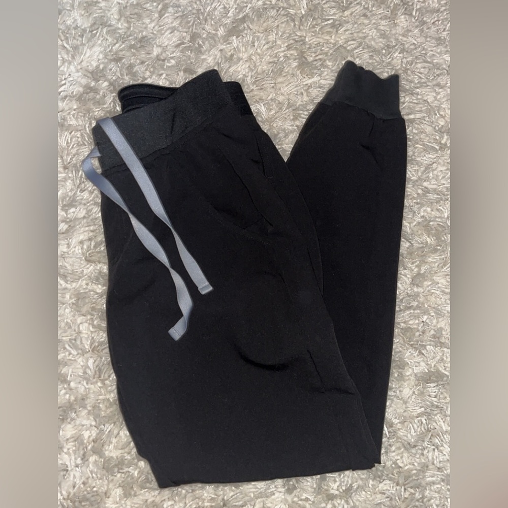 Figs 
Black Zamora™ - Jogger Scrub Pants